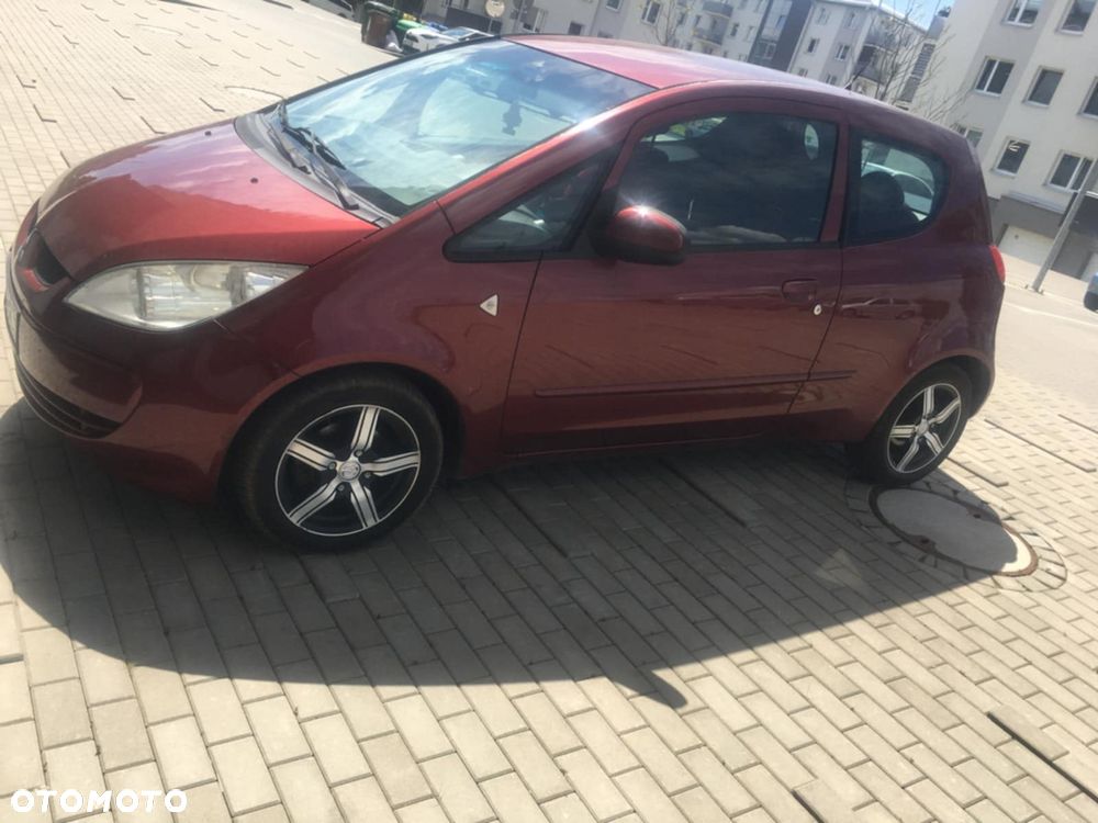 Mitsubishi Colt - 1
