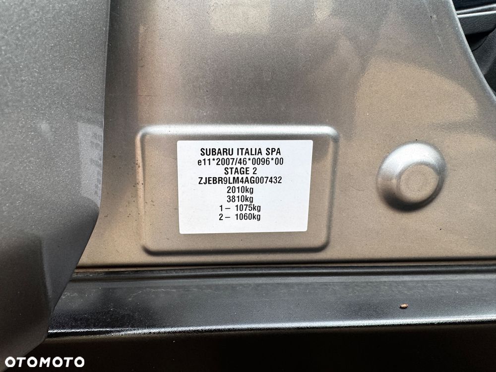 Subaru Outback 2.5i Comfort Navi - 26