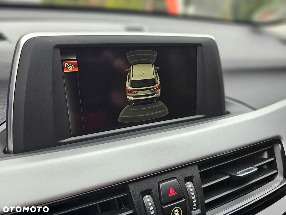 BMW X1 sDrive18d Sport Line sport - 16