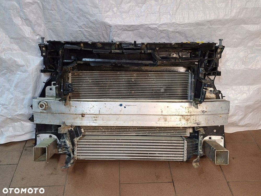 jeep compass II 2016- 1.6 2.0 mjt crd  chlodnice  pas przedni  kpl.