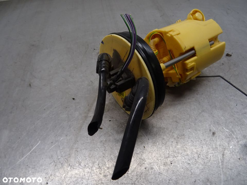 FORD FIESTA MK7 VII HB 5D 08-12 POMPKA POMPA PALIWA 8V51-9275 - 2