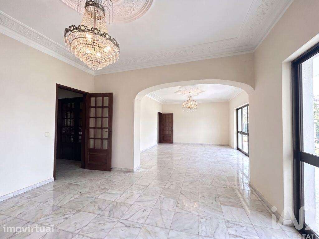 Moradia isolada T4 em Loulé (São Clemente) de 390 m2 - Grande imagem: 5/34