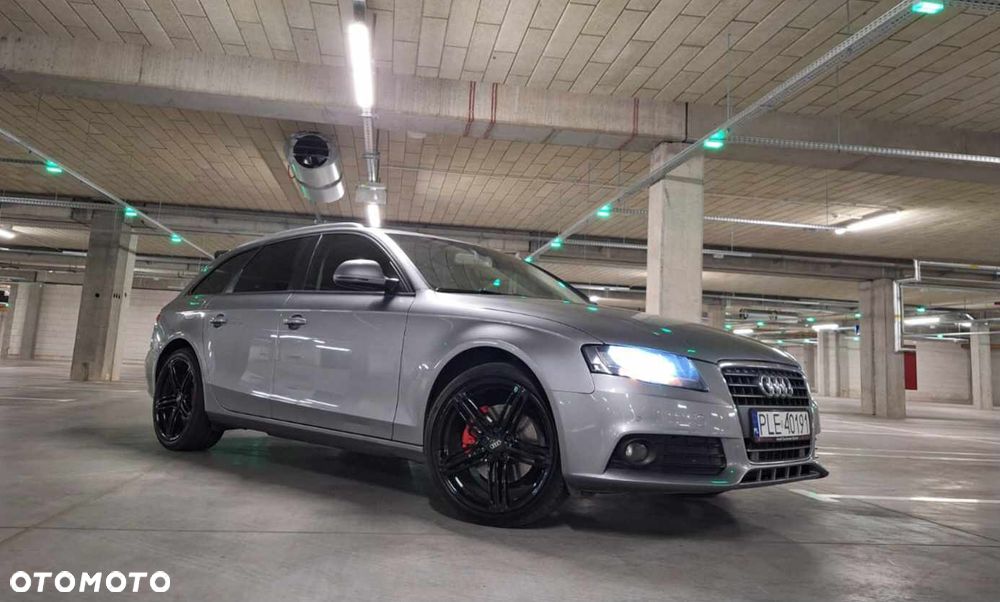 Audi A4 Avant 2.0 TDI Multitronic - 9