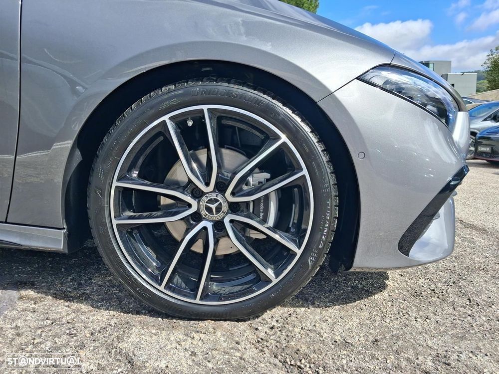 Mercedes-Benz A 180 - 4