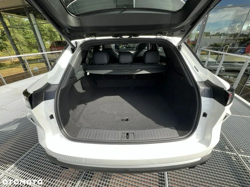 Omoda 9 1.5 Super Hybrid Exclusive AWD - 13