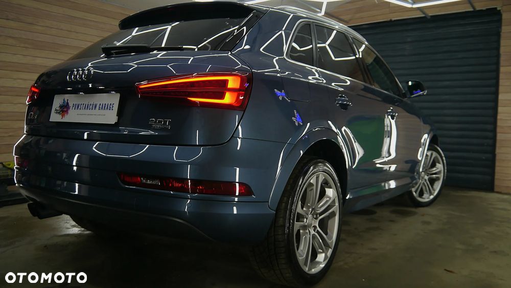 Audi Q3 2.0 TFSI Quattro S tronic design - 3