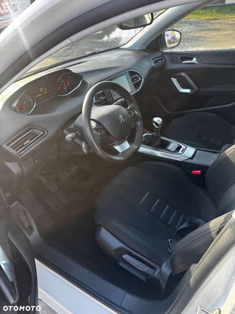Peugeot 308 1.6 THP Active - 5