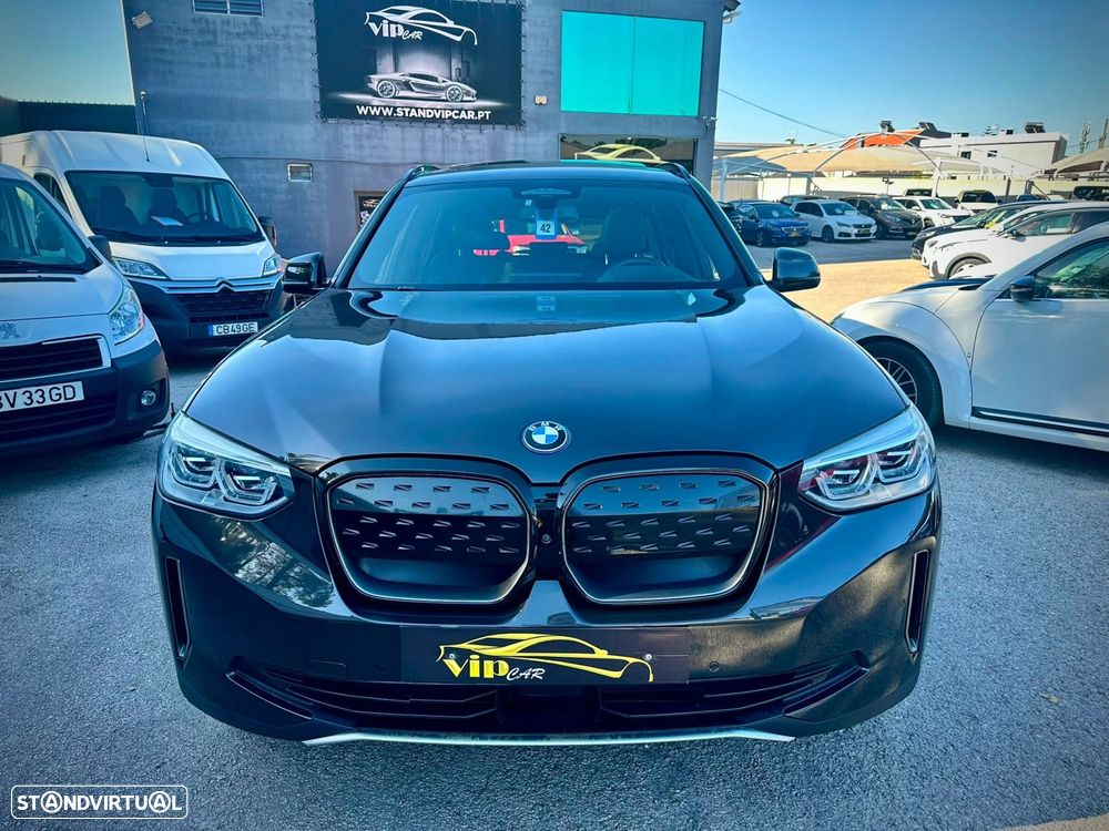 BMW iX3 Impressive - 3