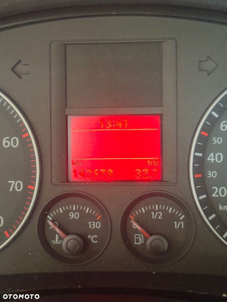 Volkswagen Golf - 8