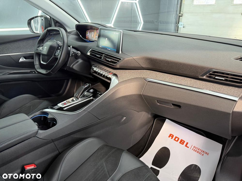 Peugeot 3008 1.5 BlueHDi Crossway S&S EAT8 - 30