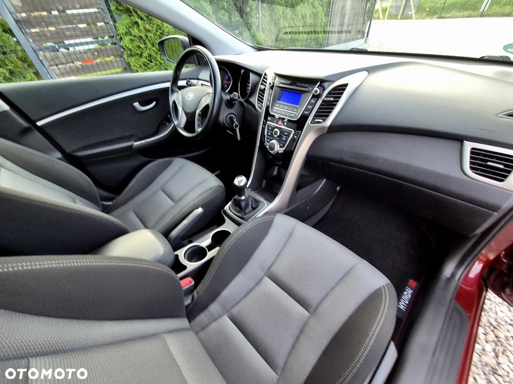 Hyundai i30 1.6 Fifa World Cup Edition - 31