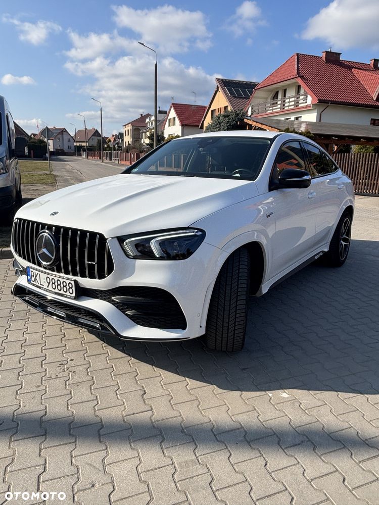 Mercedes-Benz GLE - 1