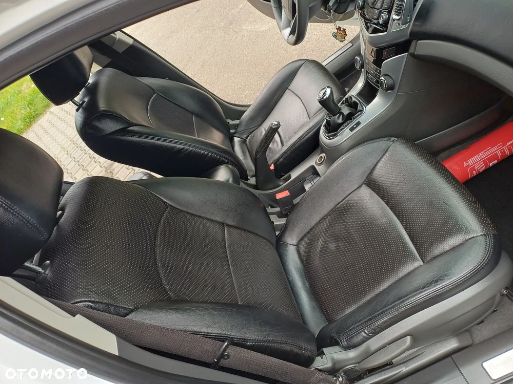 Chevrolet Cruze 2.0 VDCi LS - 10