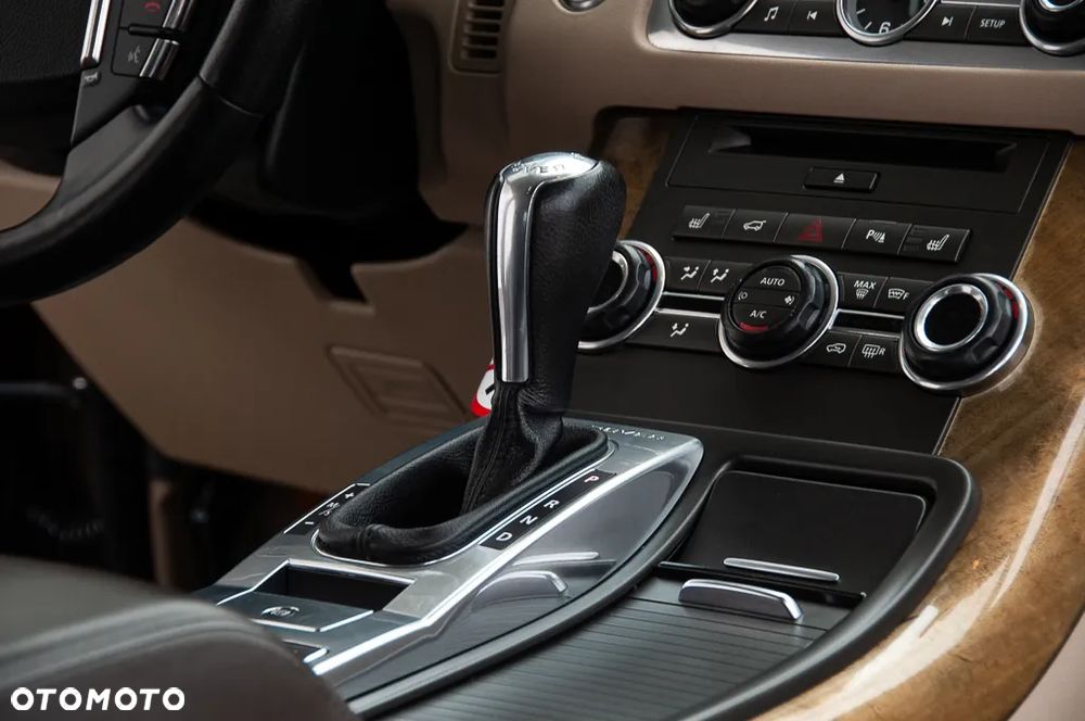 Land Rover Range Rover Sport - 22