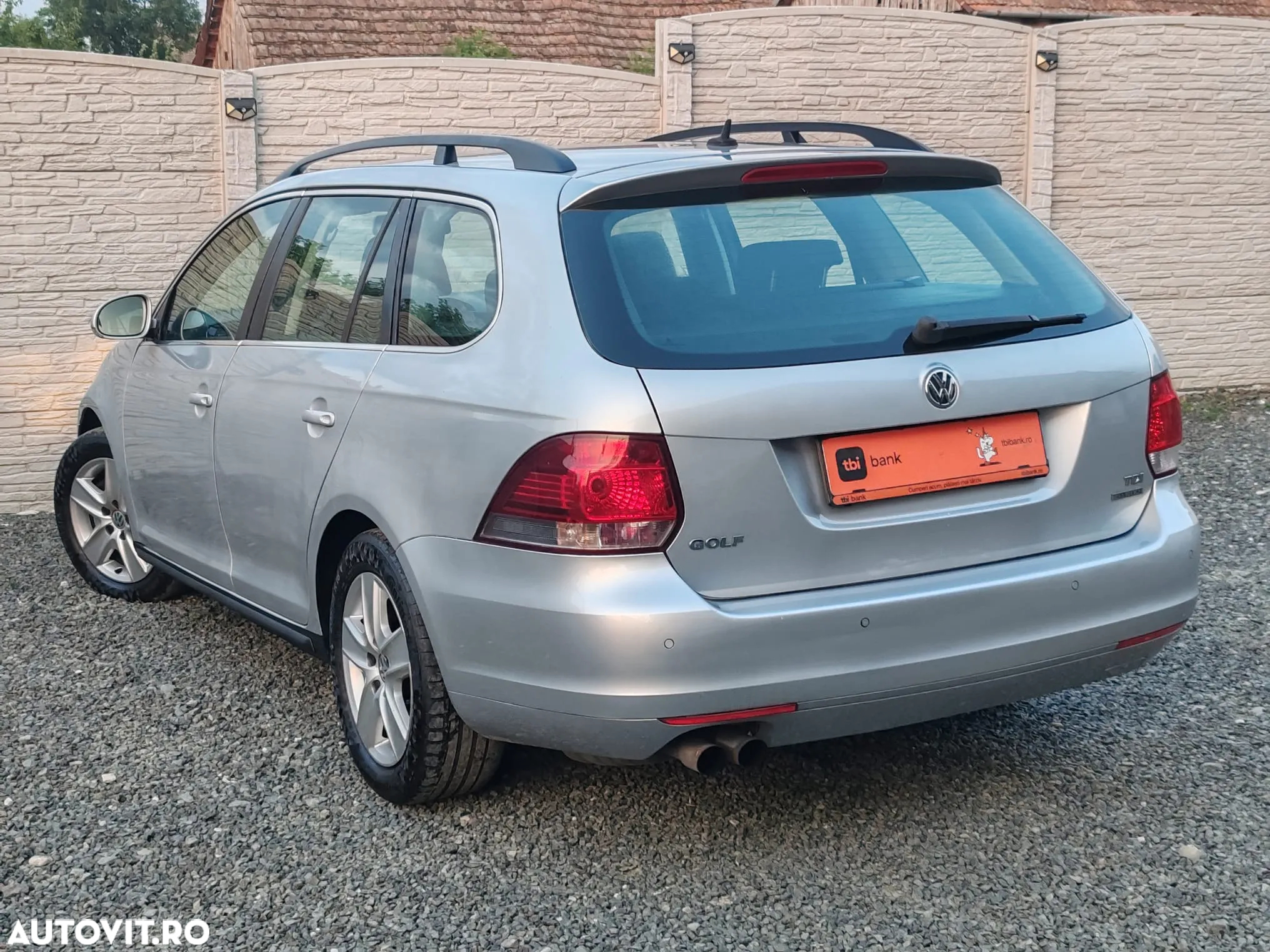Volkswagen Golf - 3
