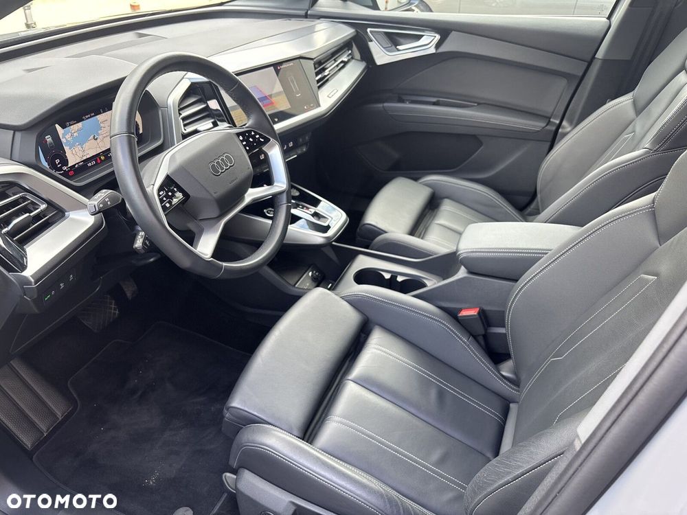 Audi Q4 e-tron - 17
