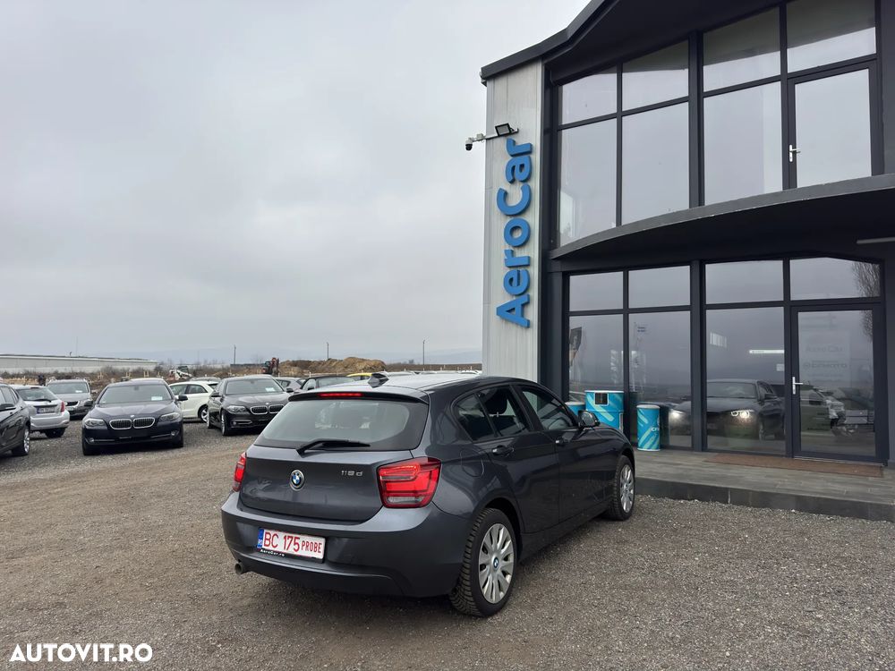 BMW Seria 1 118d - 11