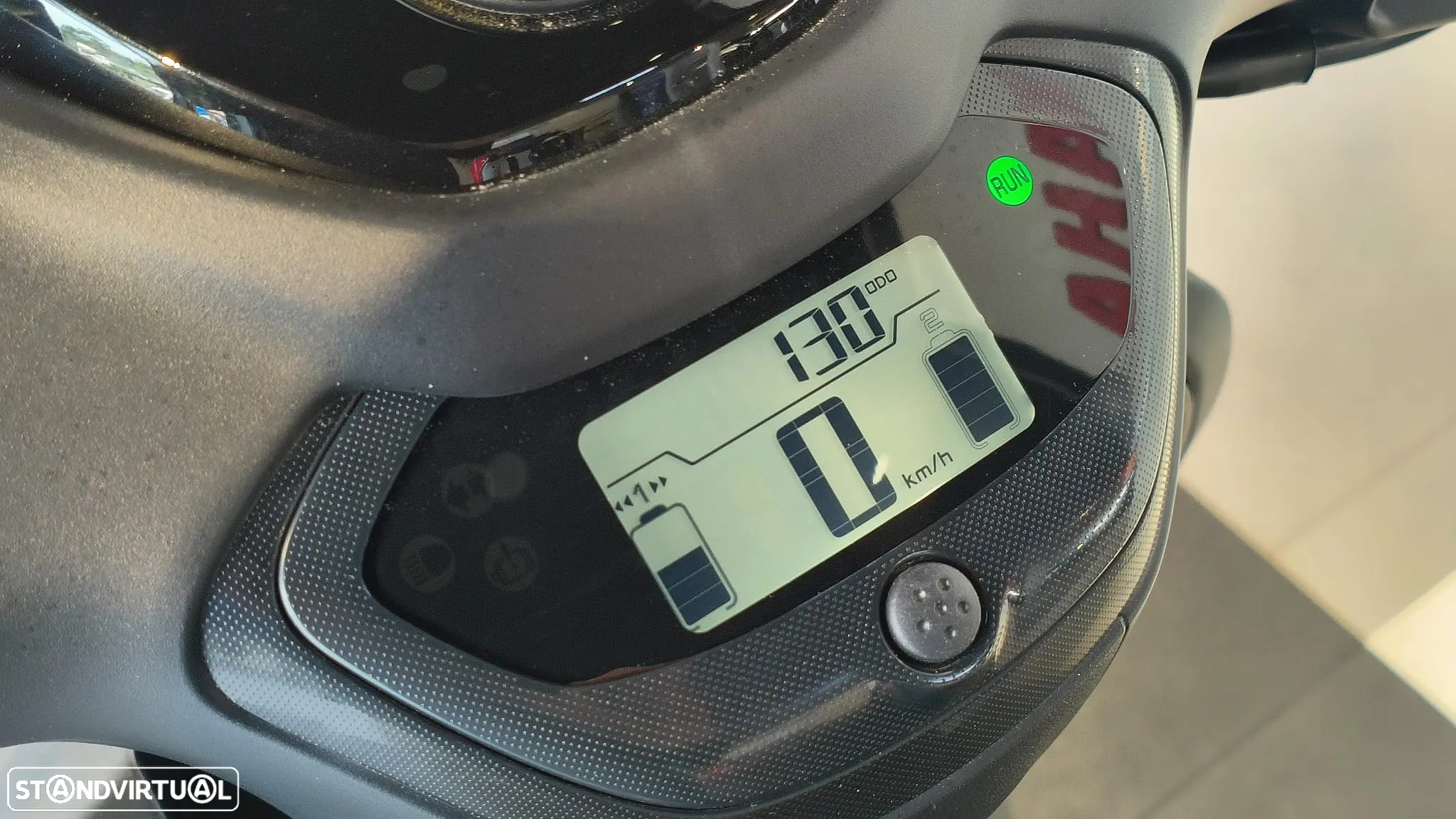 Yamaha NEOs Dual Battery - 9