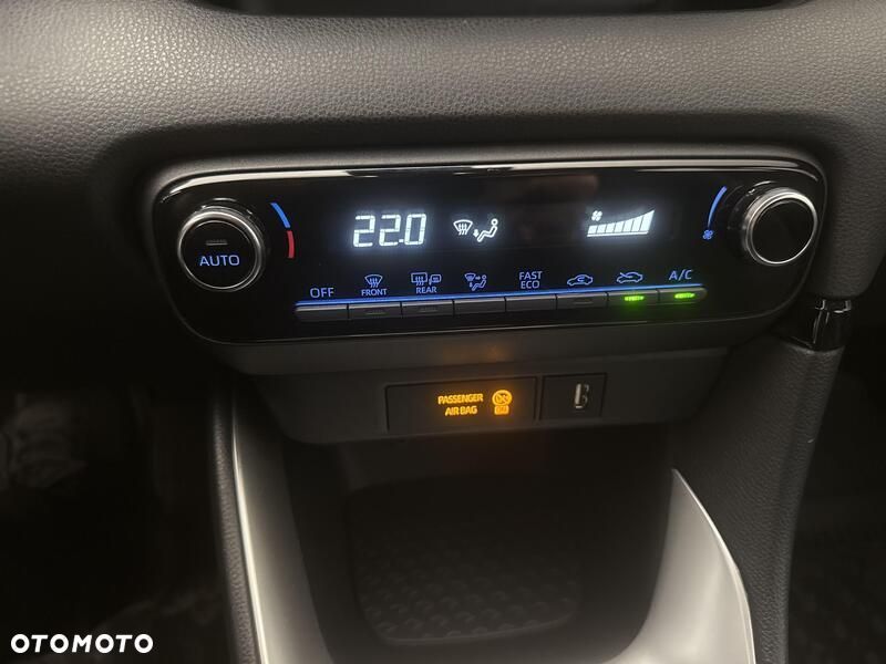 Toyota Yaris Hybrid 1.5 Comfort - 17