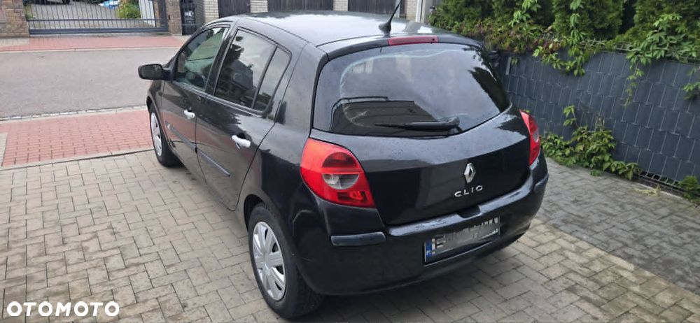 Renault Clio 1.2 16V Extreme - 5