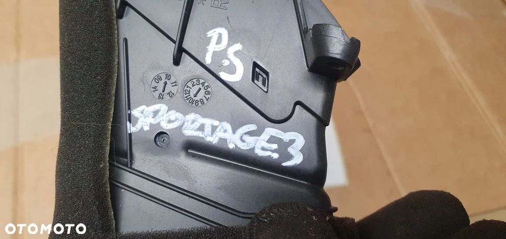 Kratka nawiewu powietrza prawy przód przednia prawa Kia Sportage III 97420-3W000 - 7