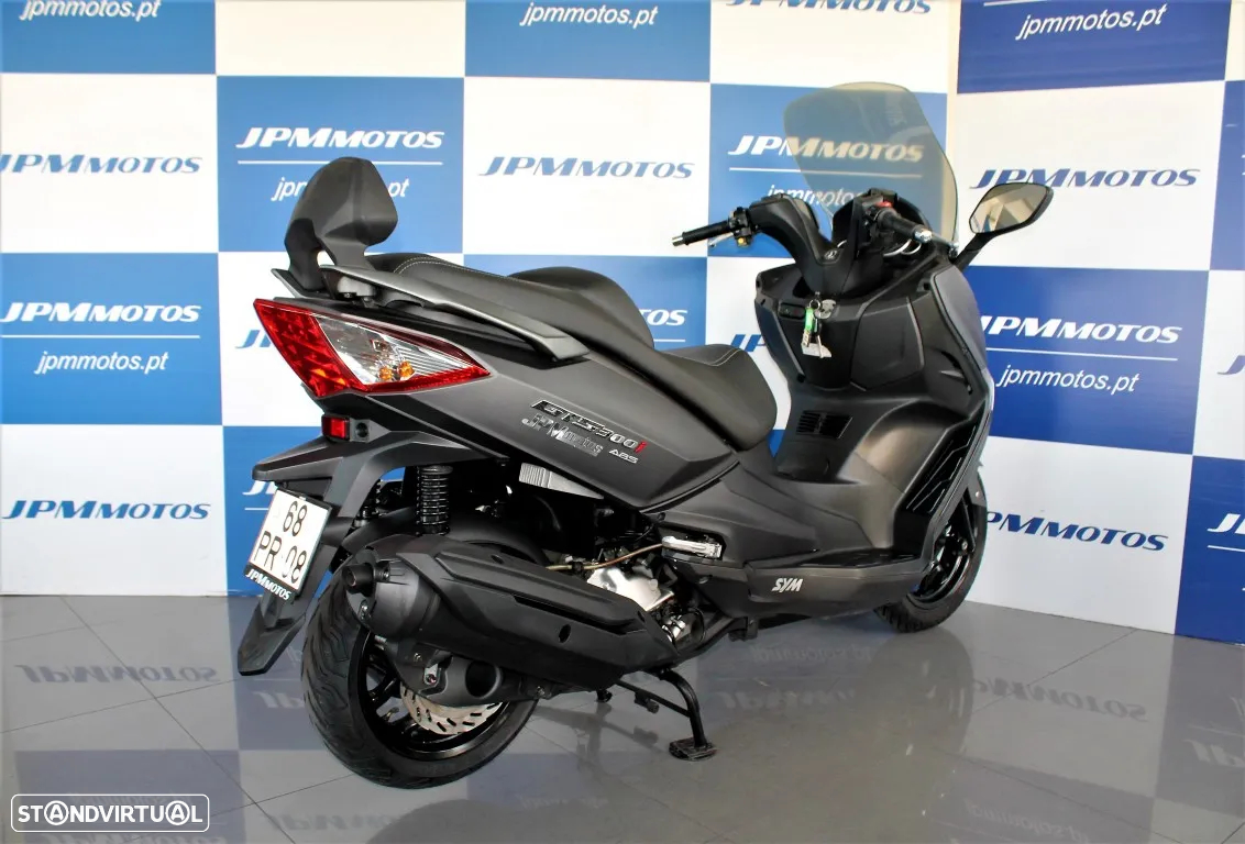 Sym GTS 300i ABS - 5