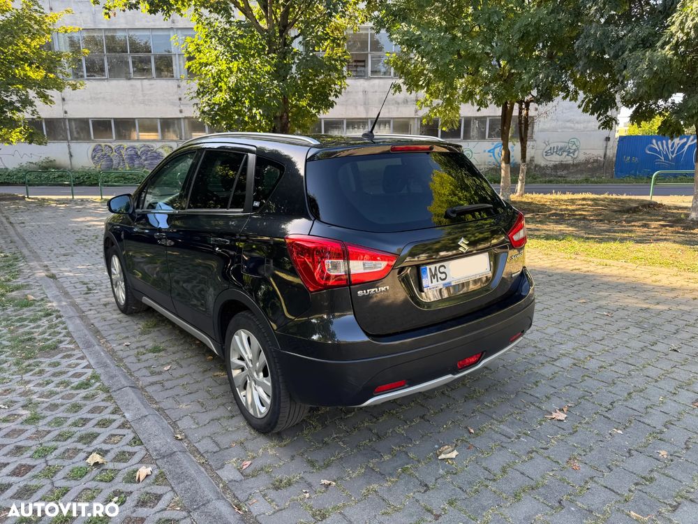 Suzuki S-Cross - 4