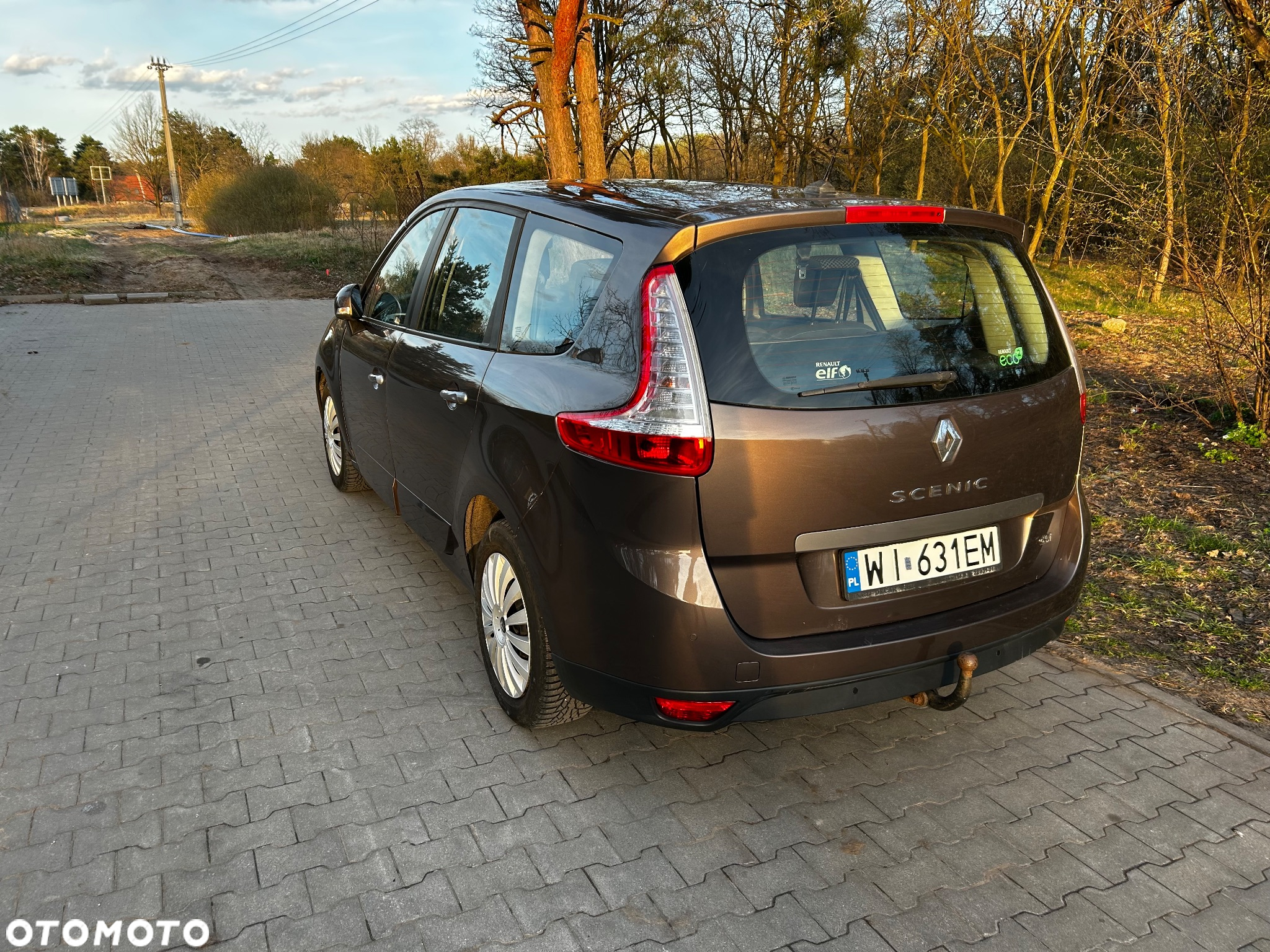 Renault Scenic 1.9 dCi Tech Run - 10