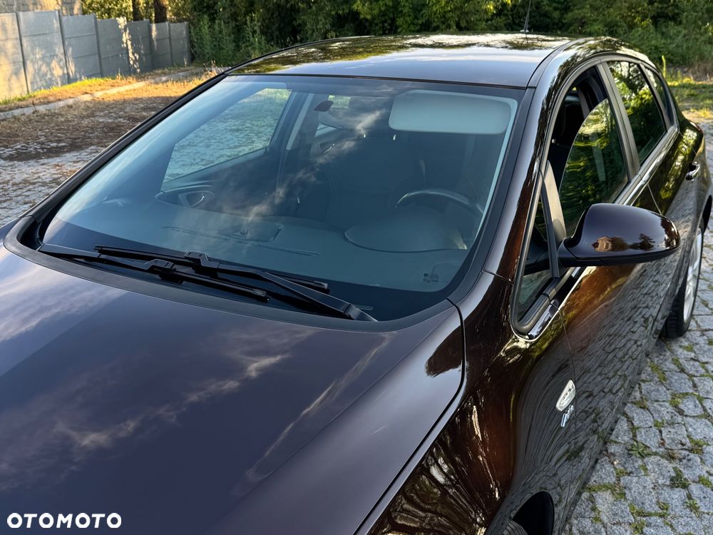 Opel Astra 1.4 T Cosmo - 22