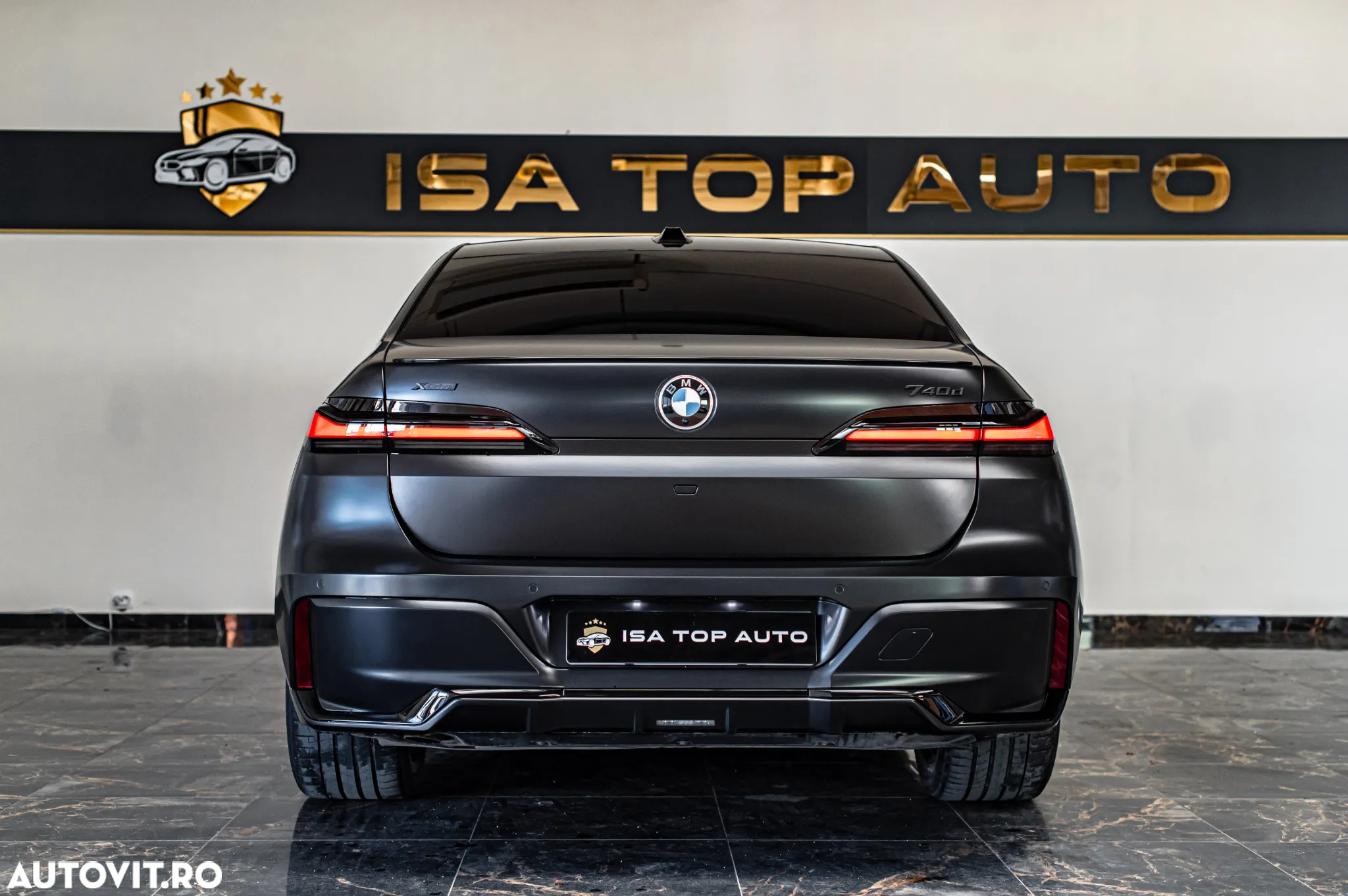 BMW Seria 7 740d xDrive MHEV - 37