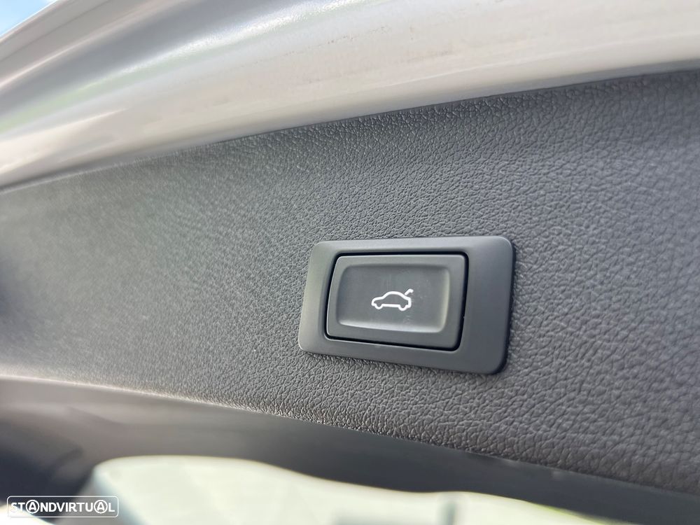 Audi Q5 2.0 TDI quattro S-line S-tronic - 58