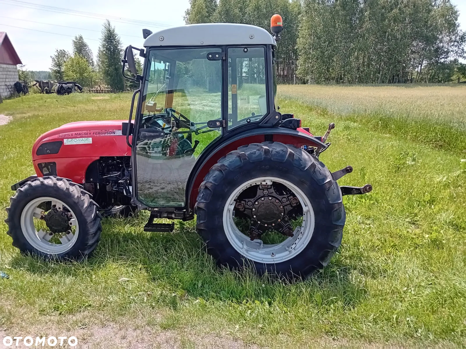 Massey Ferguson 3225 - 6