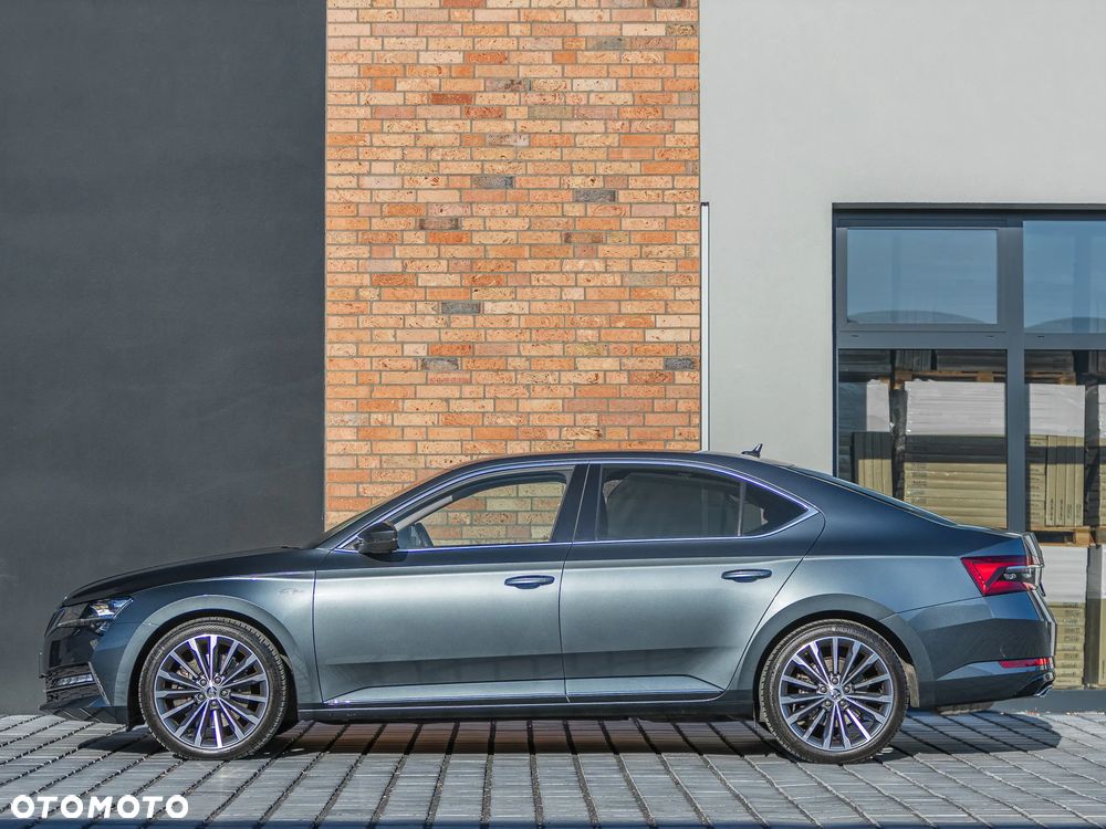 Skoda Superb 2.0 TSI 4x4 L&K DSG - 6