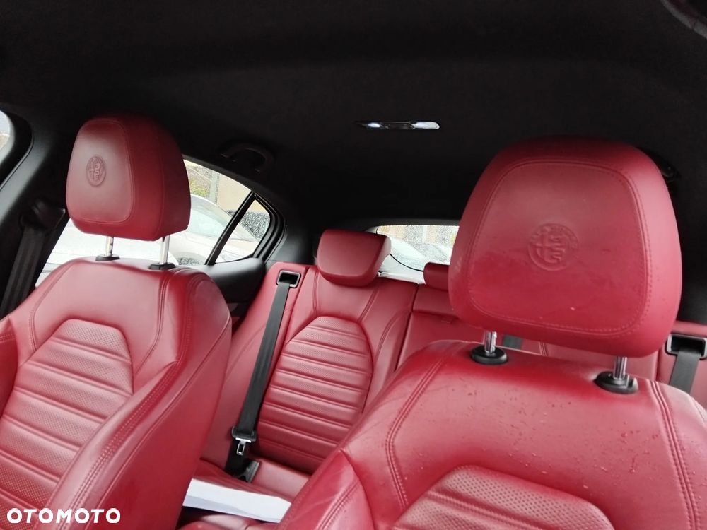 Alfa Romeo Stelvio 2.0 Turbo Executive Q4 - 19