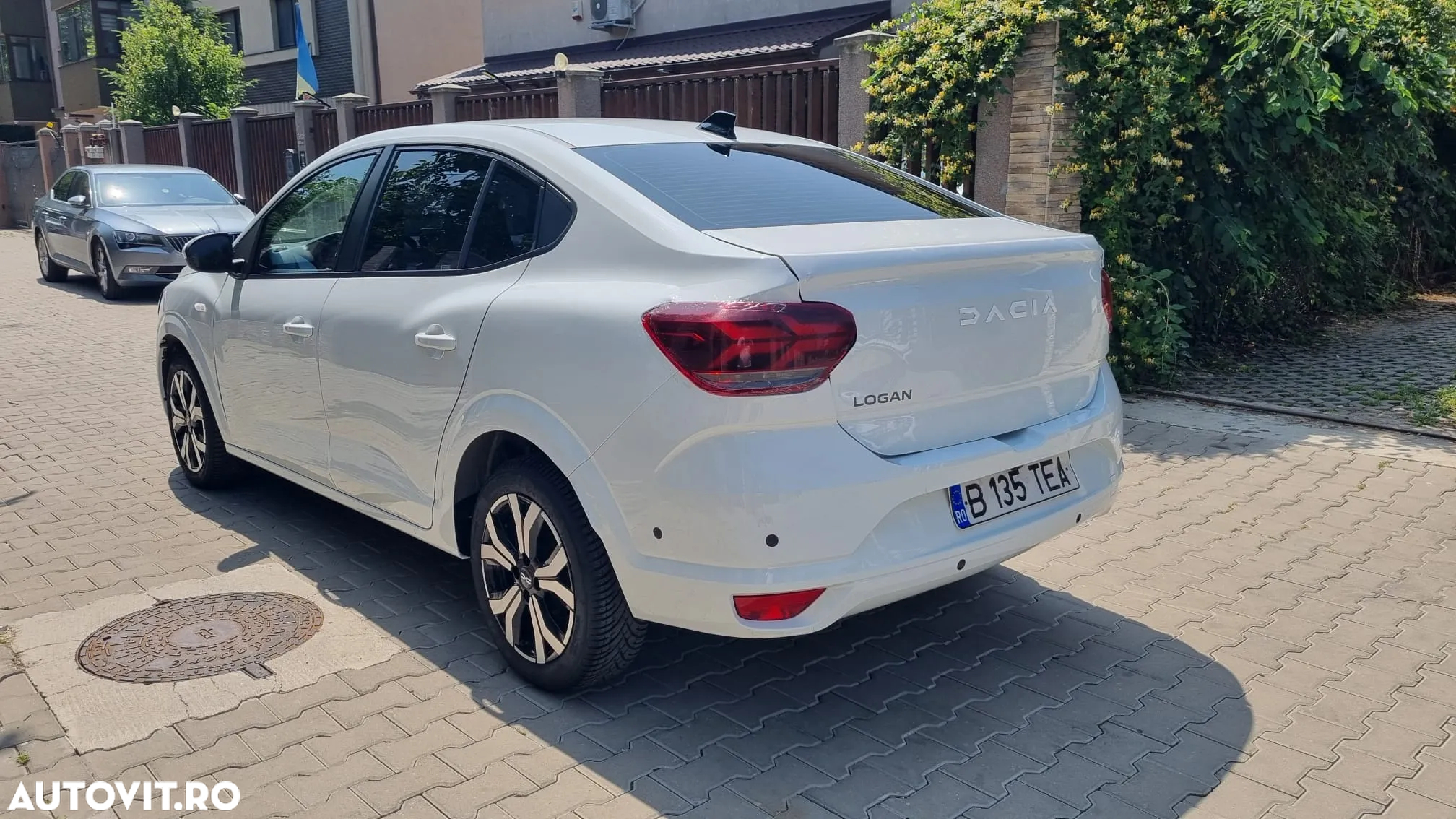 Dacia Logan - 4