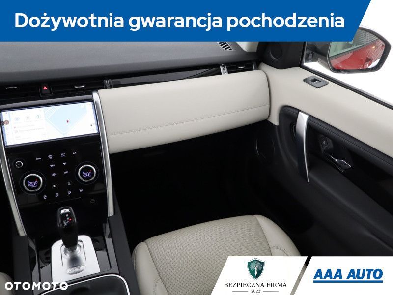 Land Rover Discovery Sport - 10