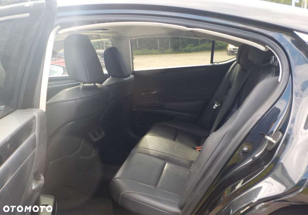 Lexus ES - 26