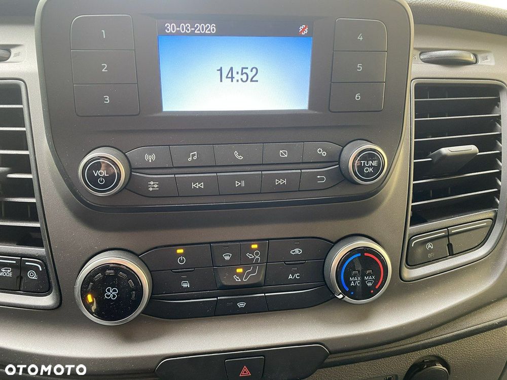 Ford Transit - 22