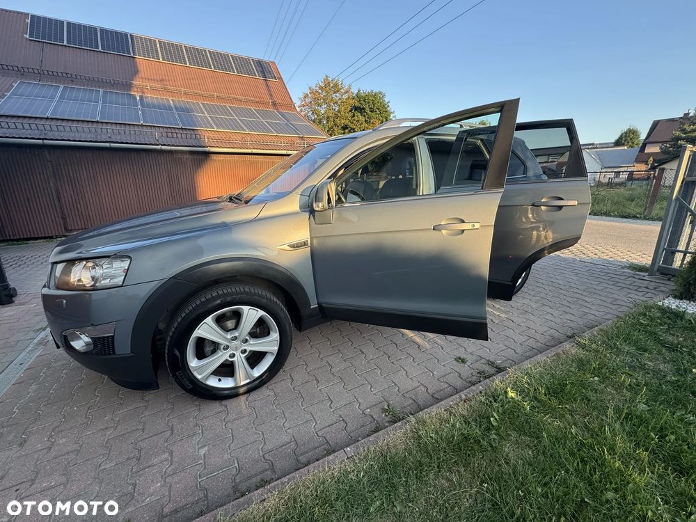 Chevrolet Captiva 2.2 D LTZ - 15