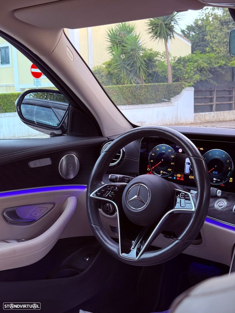 Mercedes-Benz E 300 de 4Matic 9G-TRONIC AMG Line - 30