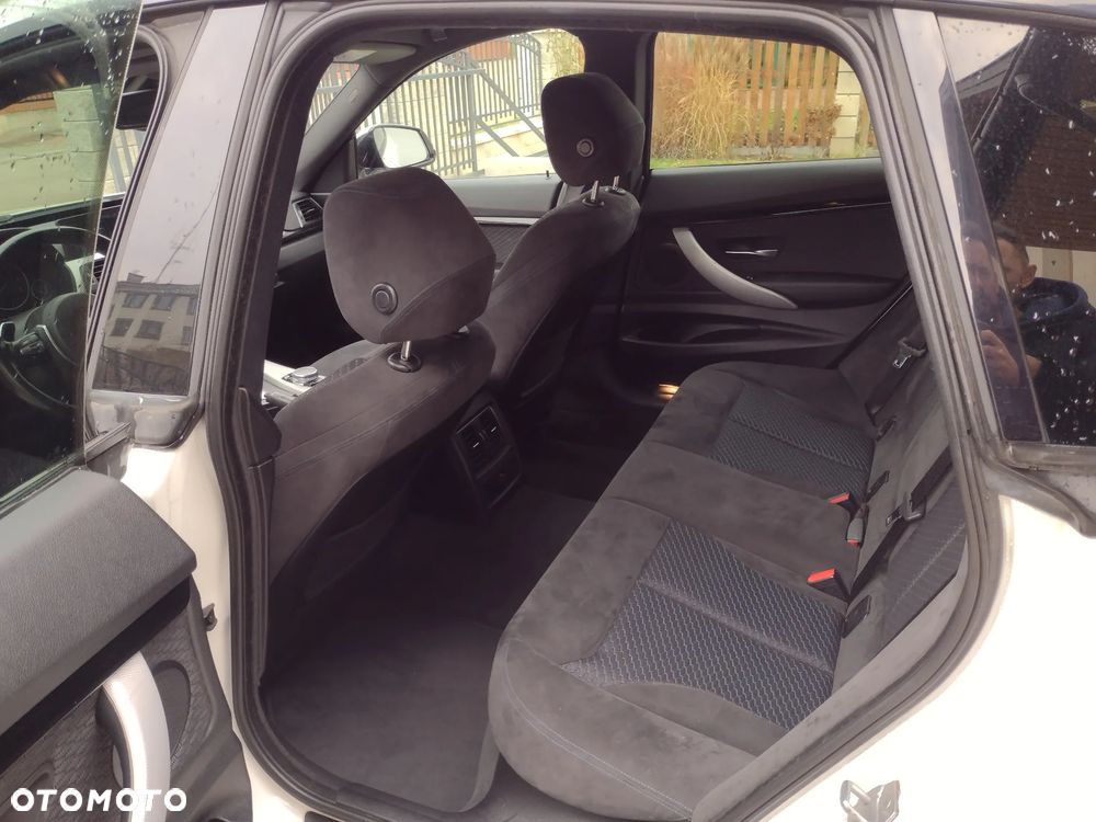 BMW 3GT 320d M Sport - 15