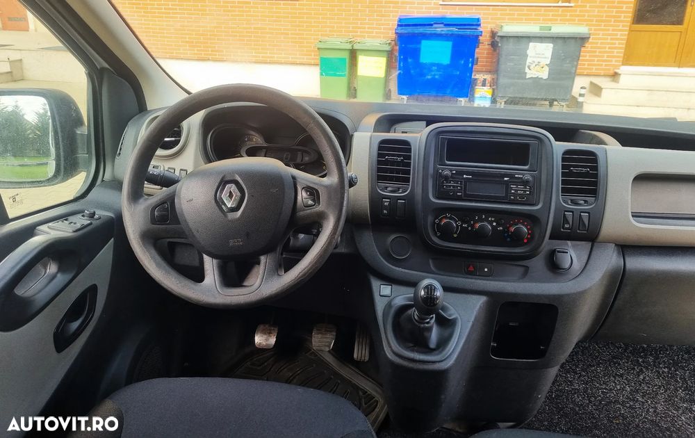 Renault Trafic Grand Combi L2H1 Authentique - 10