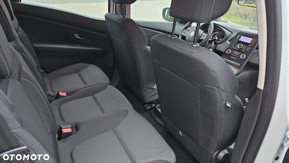 Renault Scenic - 5