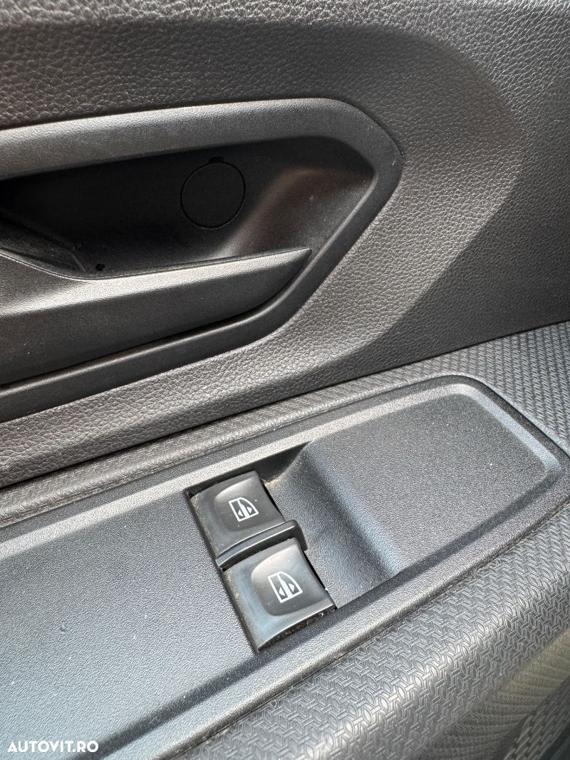 Dacia Sandero - 14