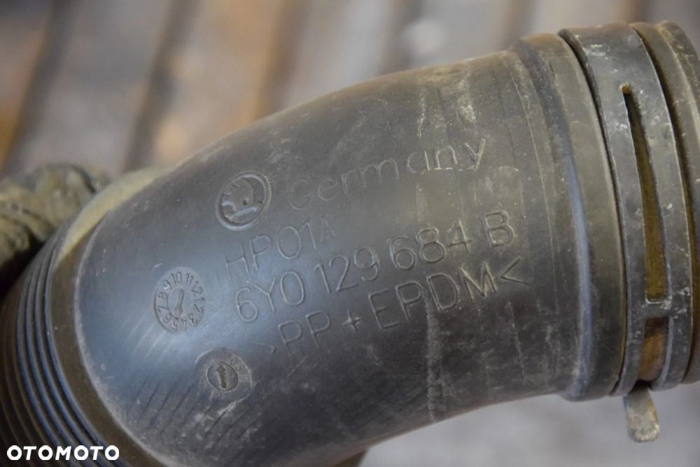 VW Polo IV 9N LIFT 05-09 Rura przewód dolotu powietrza 6Y0129684B Ibiza Fabia Fox - 3