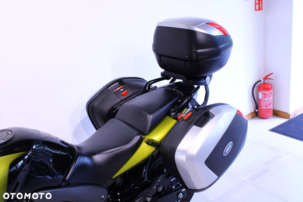 Honda CBF - 15