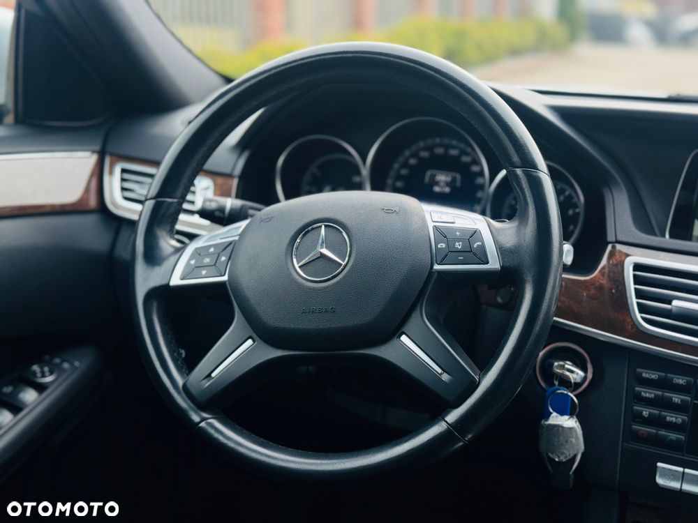 Mercedes-Benz Klasa E 200 7G-TRONIC Avantgarde - 19