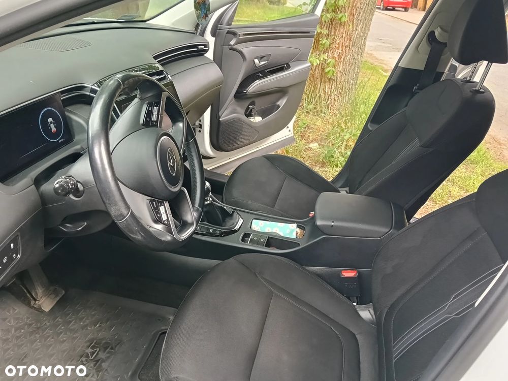Hyundai Tucson 1.6 T-GDi Executive 2WD - 17