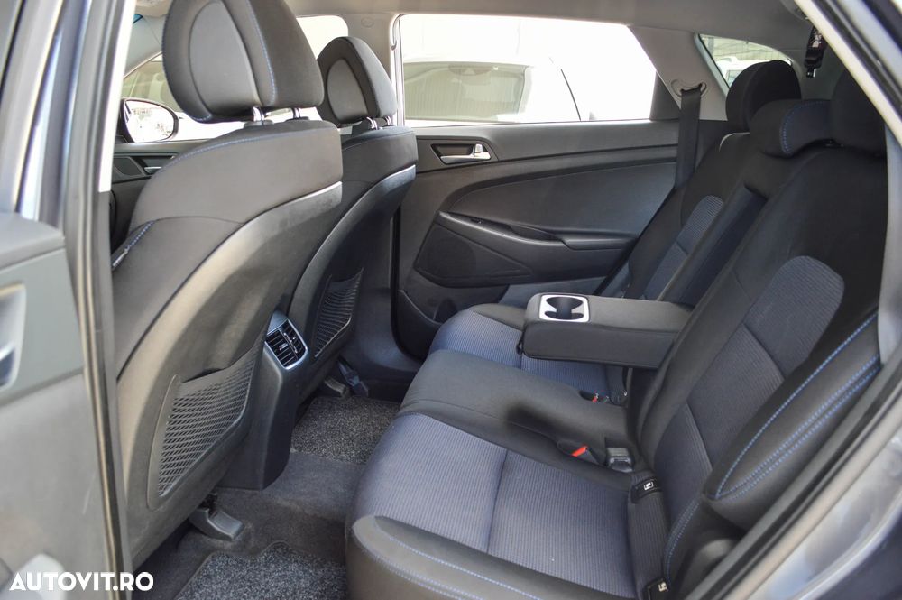 Hyundai Tucson blue 1.7 CRDi 2WD DCT Passion - 17