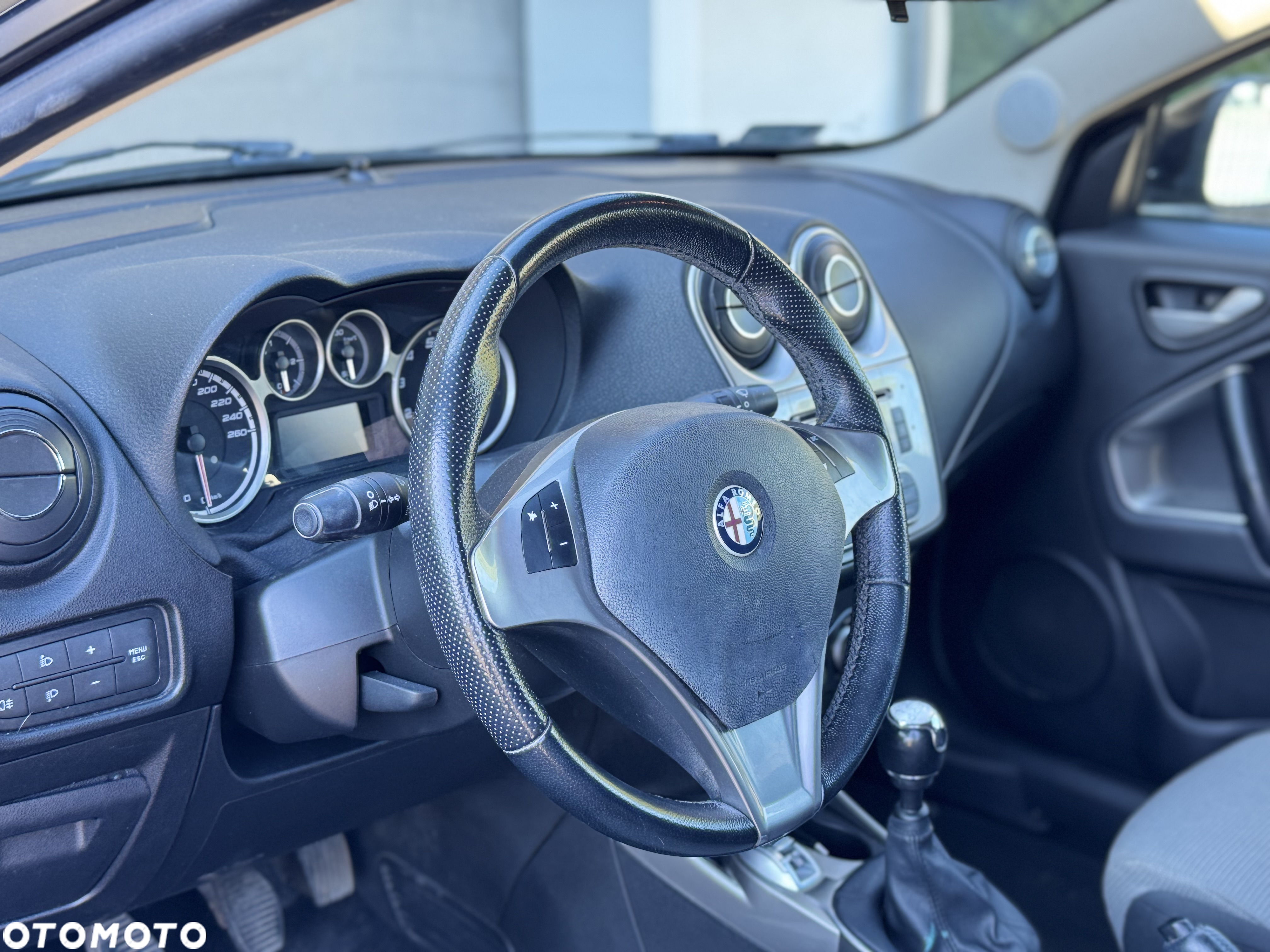 Alfa Romeo Mito - 11